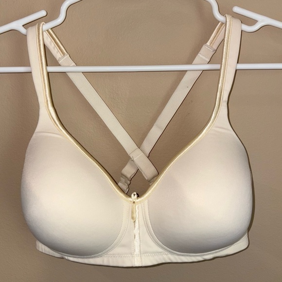 Vanity Fair Cream Wireless Bra with Smooth Finish and Adjustable Straps, 36C - Picture 1 of 7